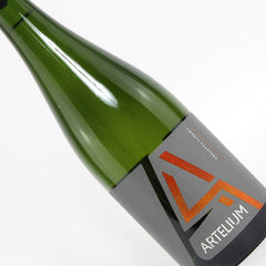 Reserve Wines Artelium, Curators Cuvee 2014 Bottle Image Close Up